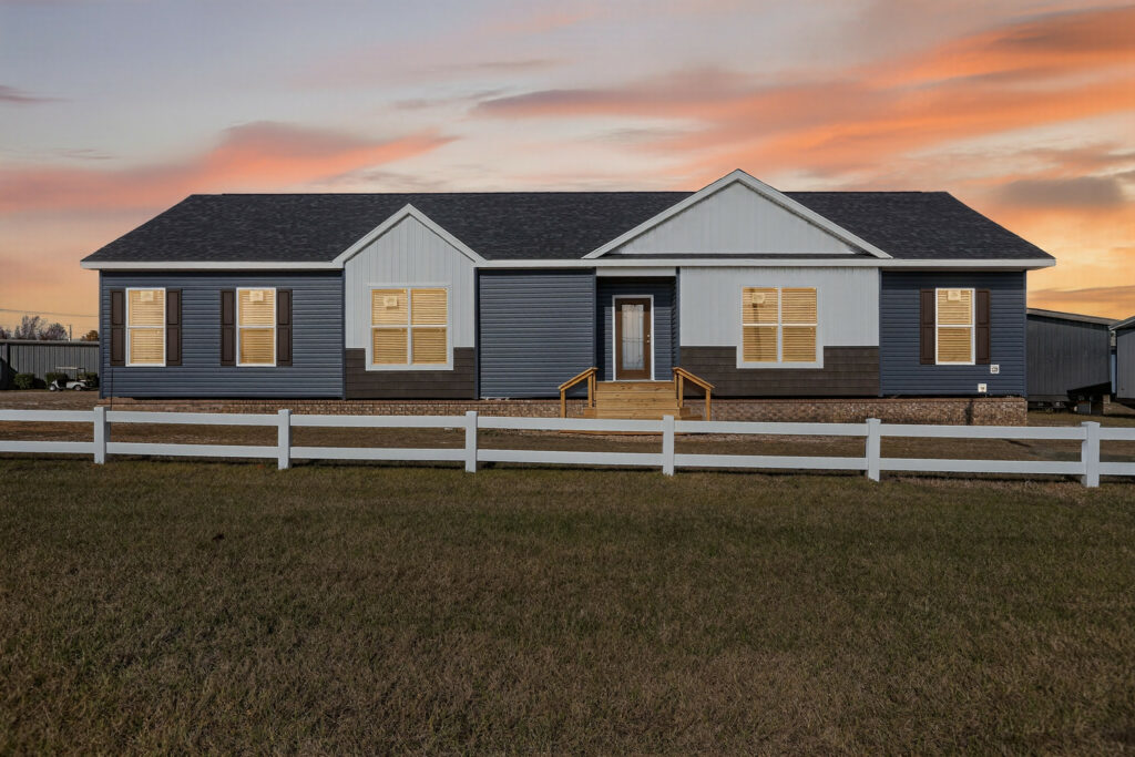 Cavco Goshen Ultra 13 Exterior