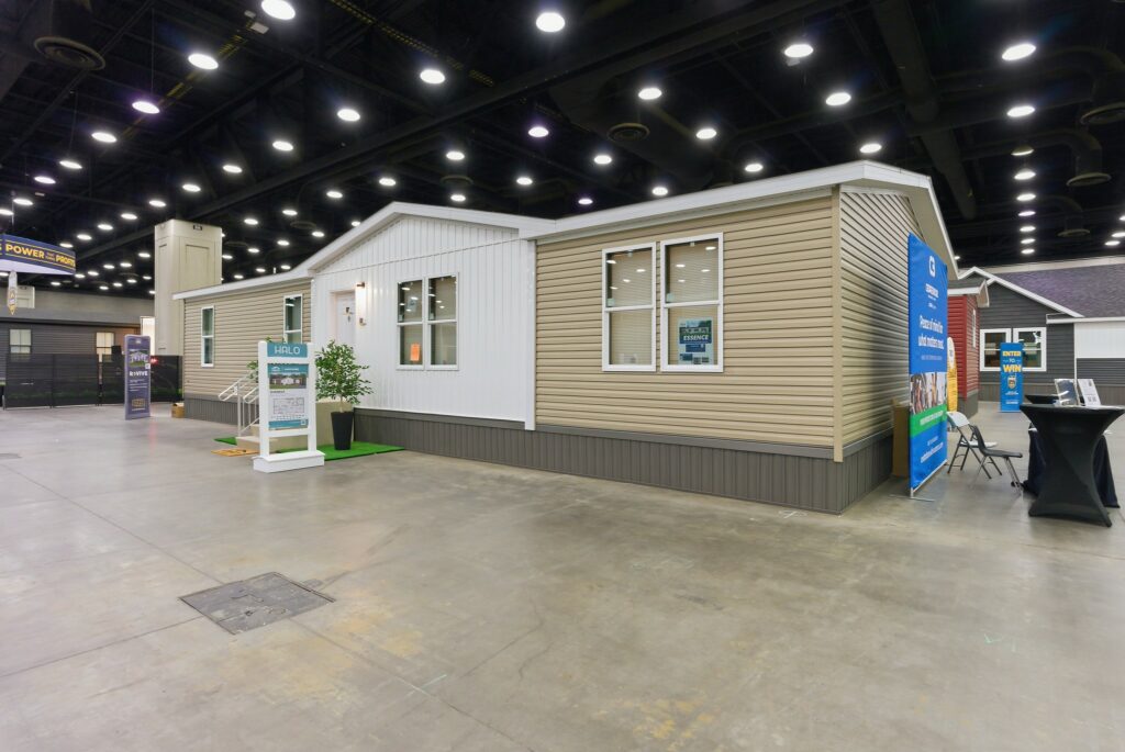 Everest 28563A Exterior