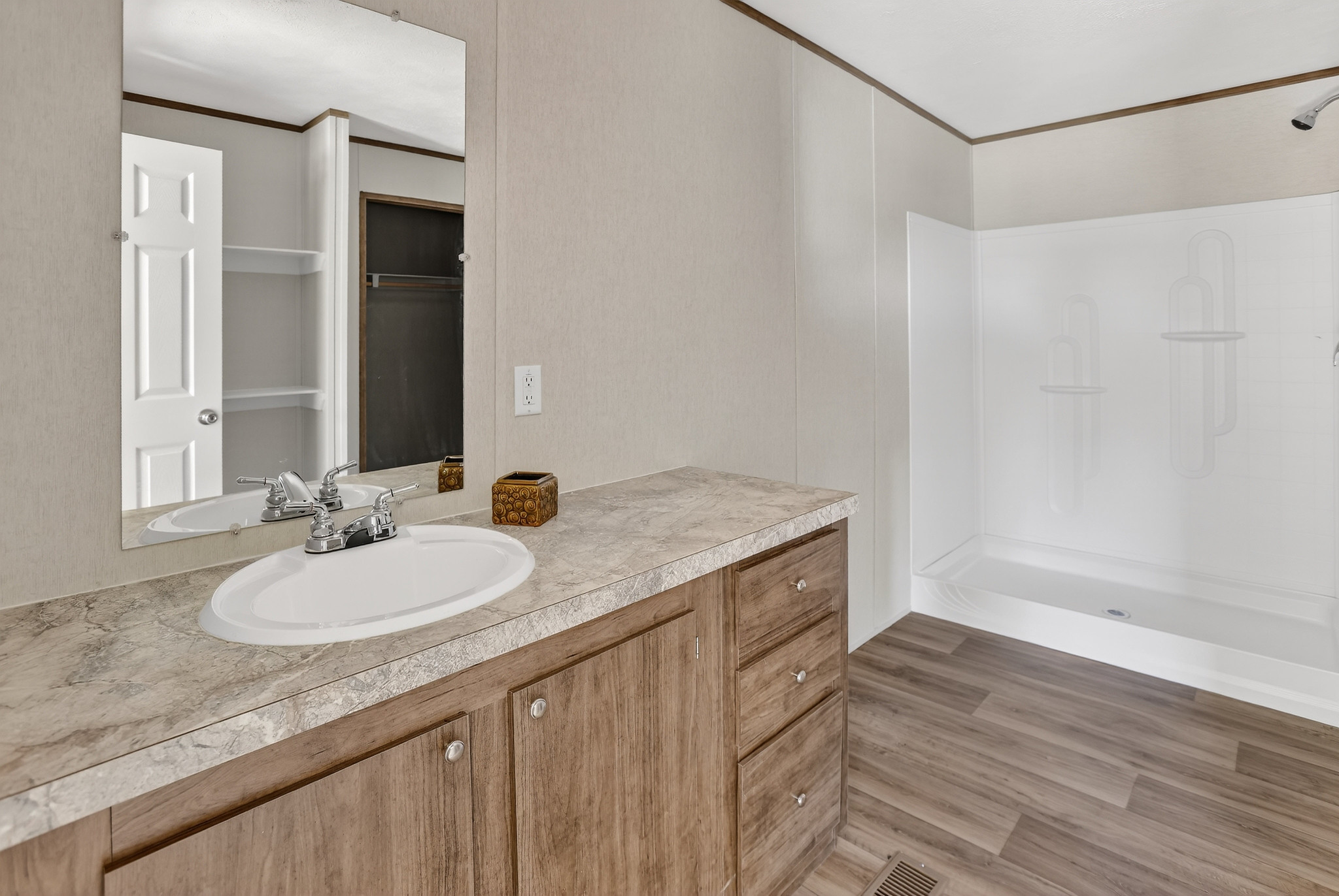 Opal Ridge 28564A actual photo 5