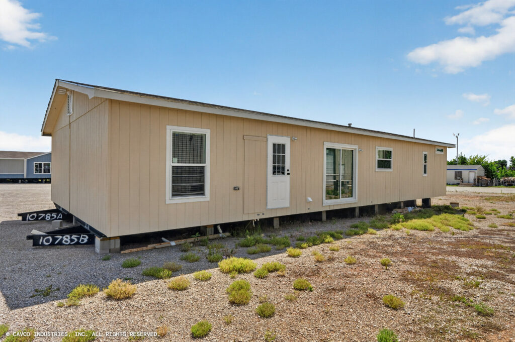 Topaz 28563A Exterior