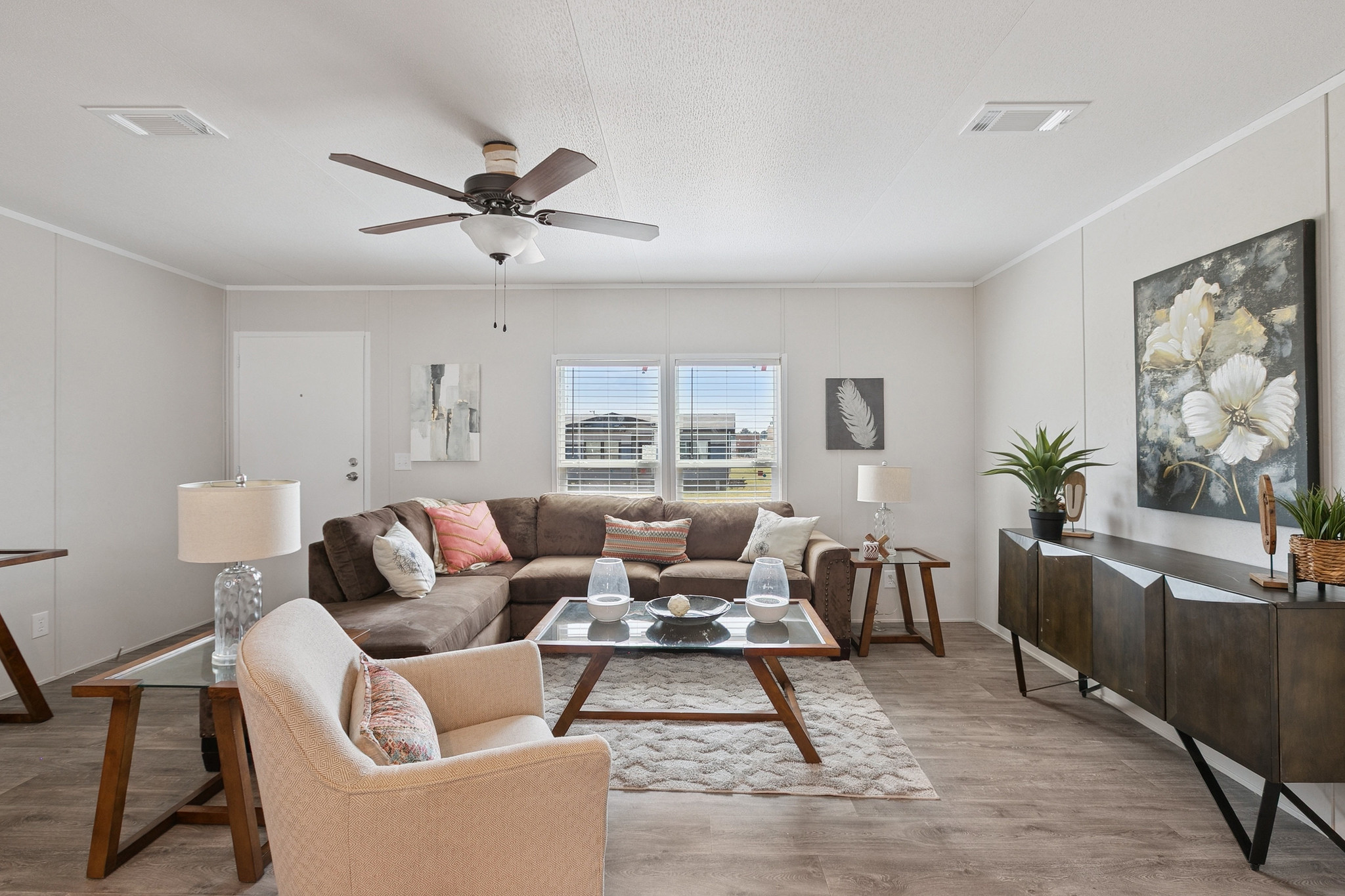 ValuHomes Limited 28563P actual photo 5