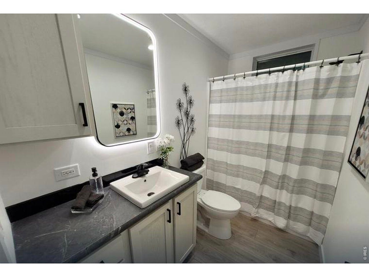 0 CR 98 actual property photo 7