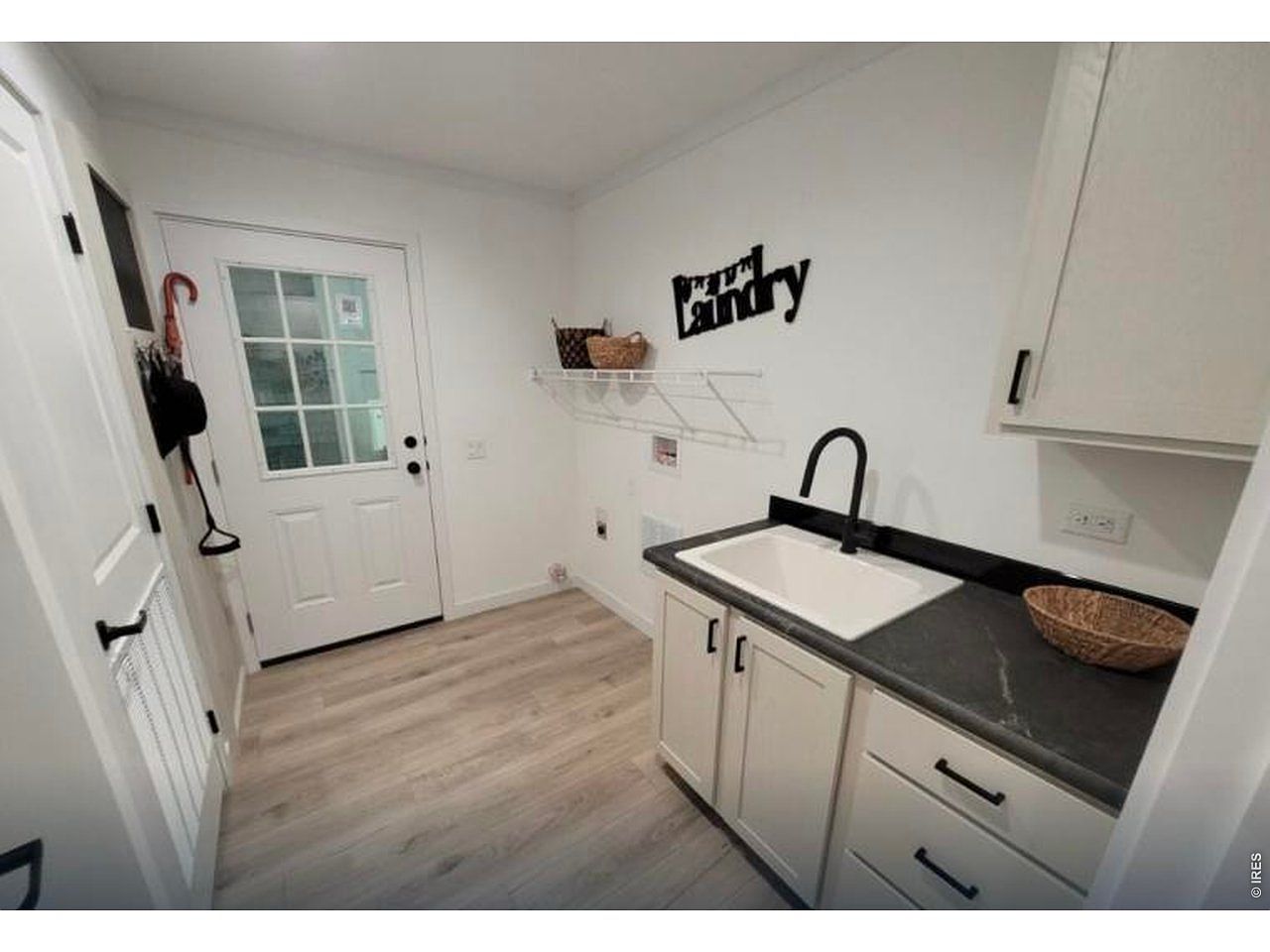 0 CR 98 actual property photo 8